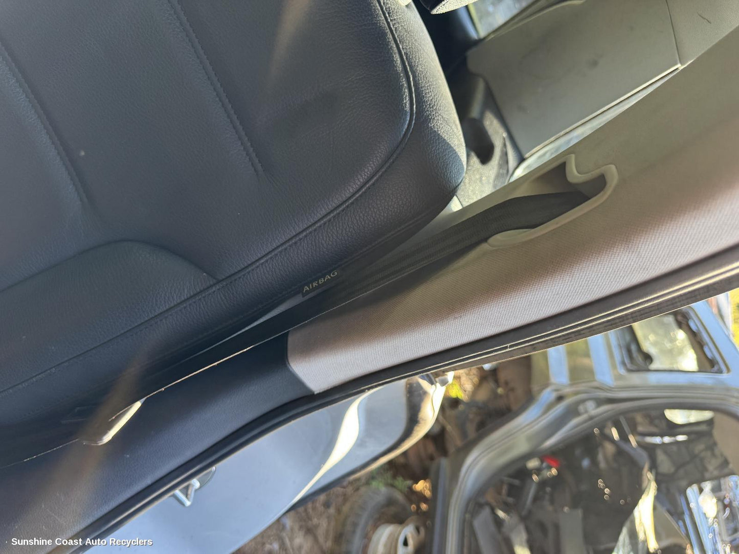 2011 Volkswagen Touareg Seatbelt Stalk