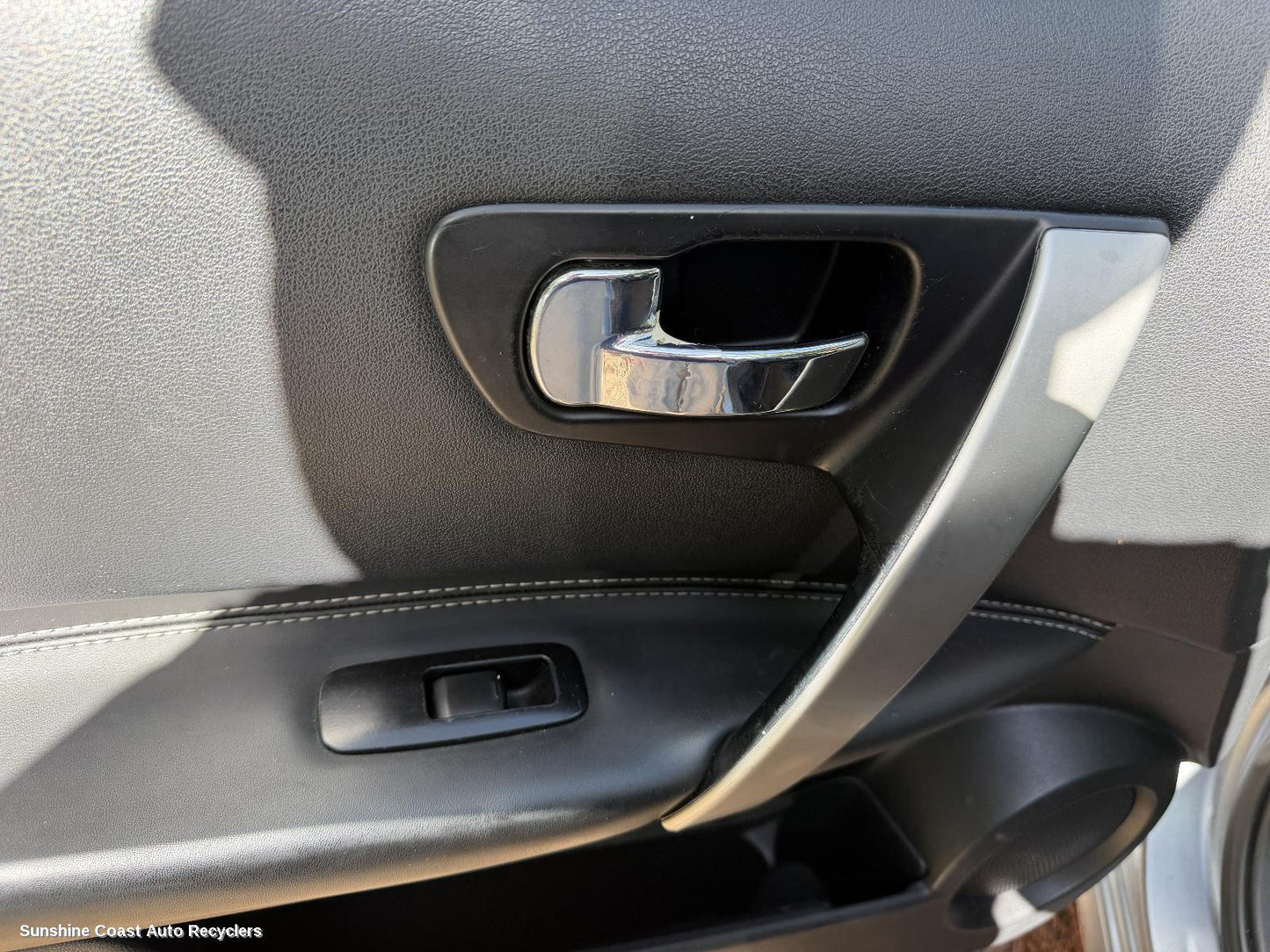 2007-2014 Nissan Dualis Pwr Dr Wind Switch