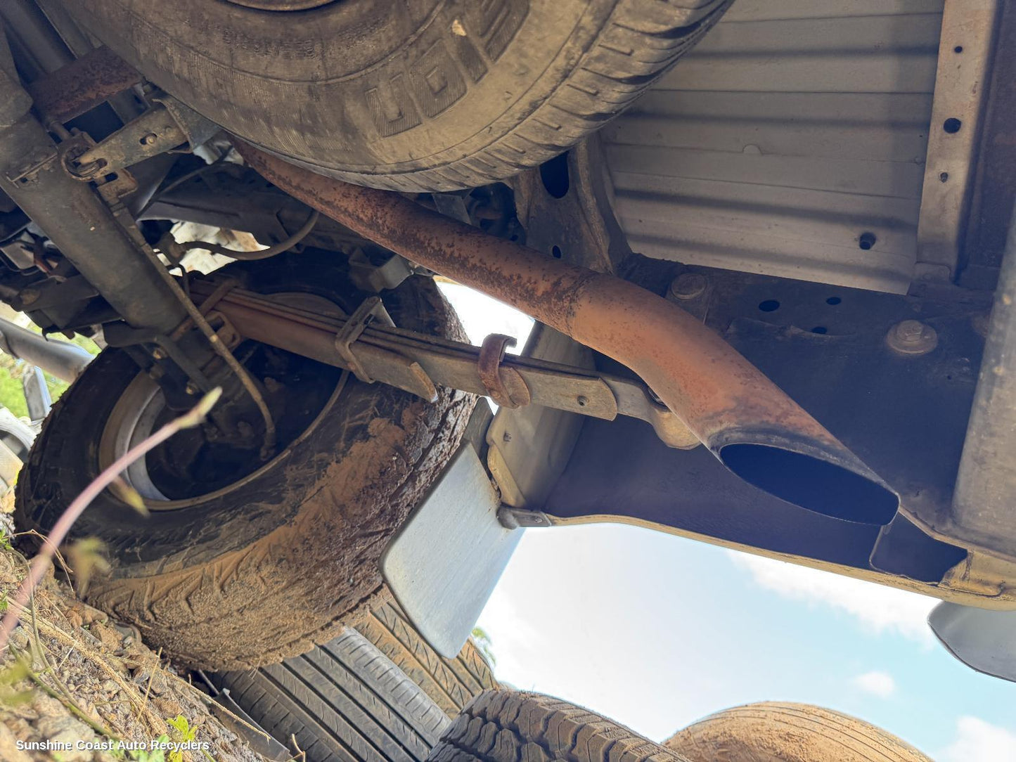 2010 Nissan Navara Tail Pipe