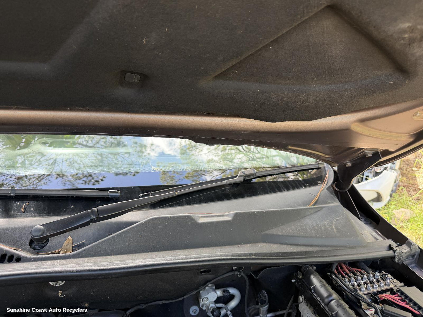 2012-2022 Volkswagen Amarok Wiper Arm