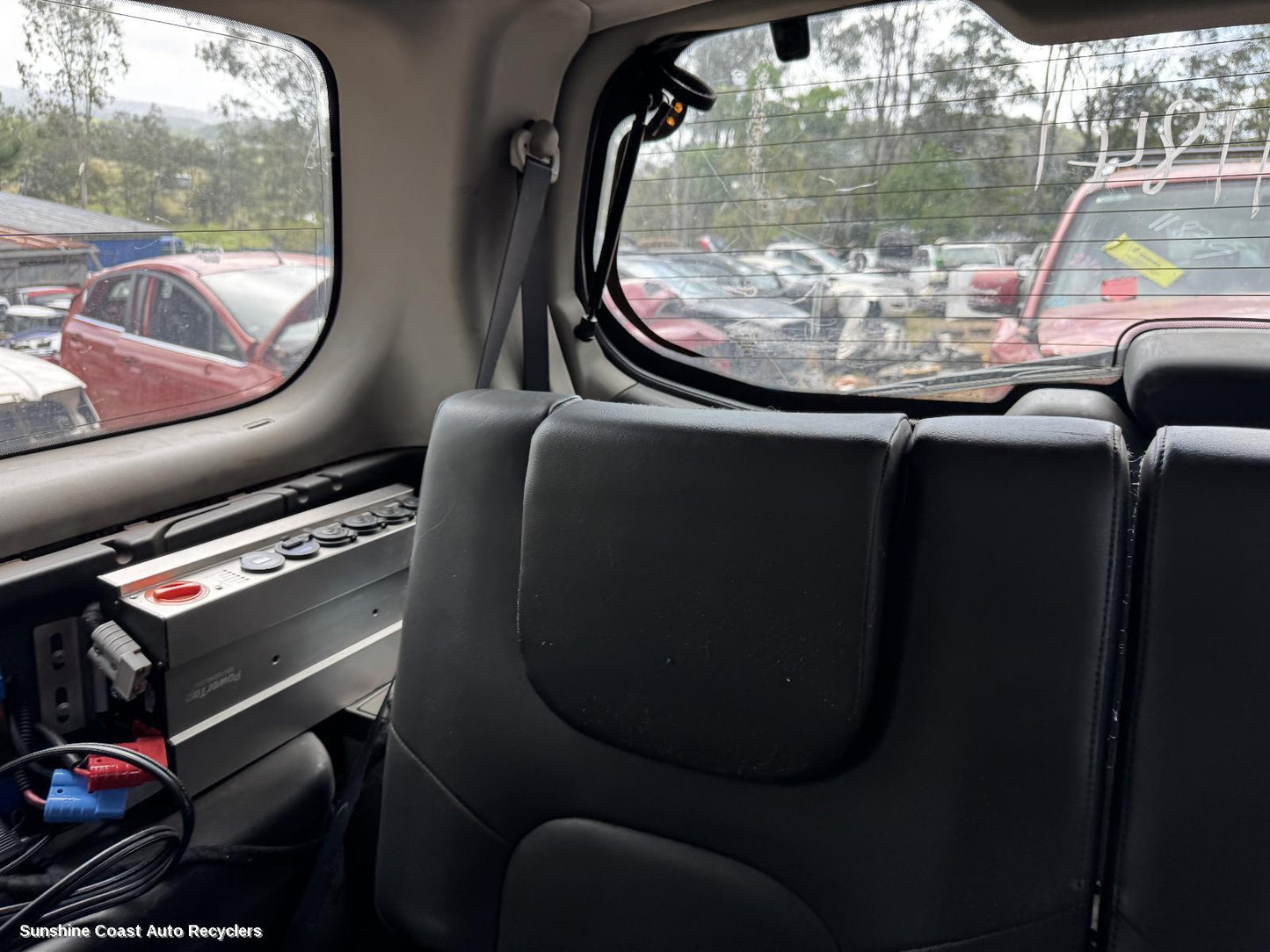 2010 Nissan Pathfinder Headrest