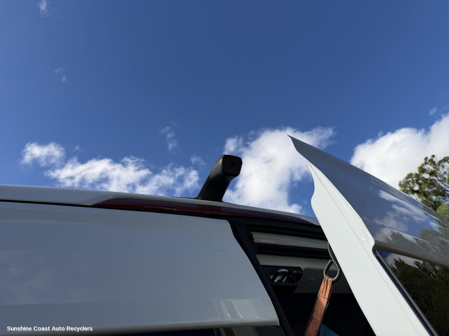 2020-2026 Ldv Deliver 9 High Level Stoplight