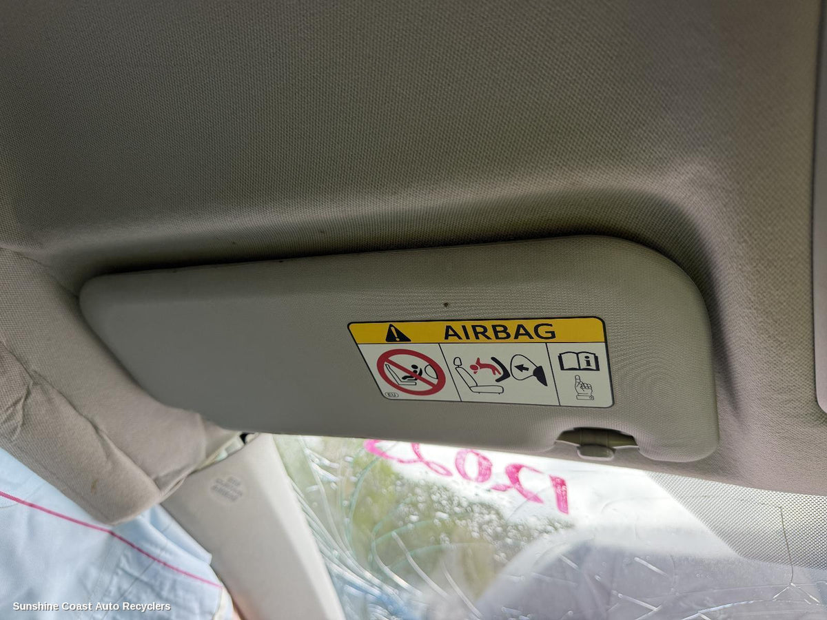 2012-2018 Toyota Corolla Sunvisor