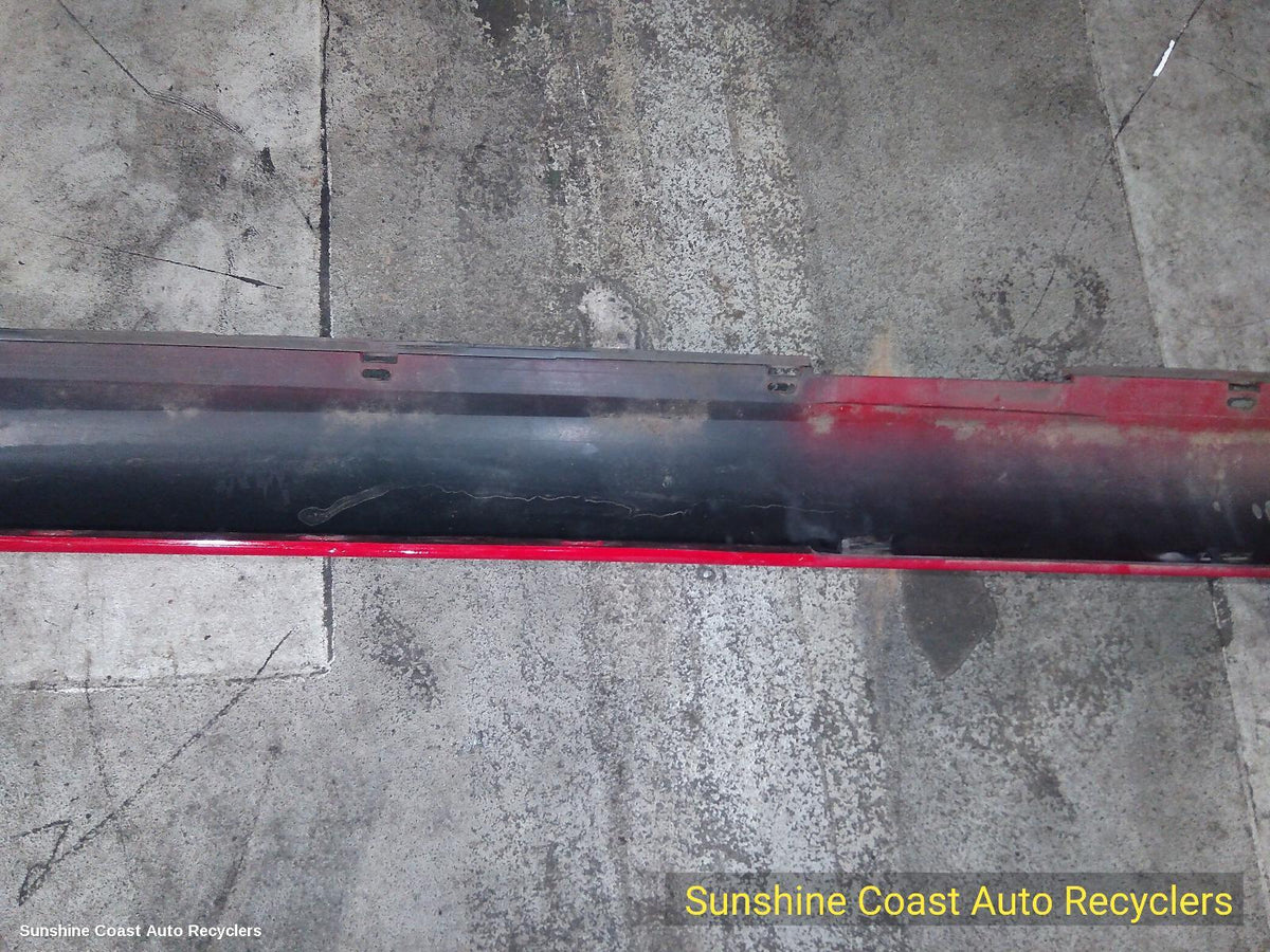 2002-2007 Holden Commodore Side Step Skirt