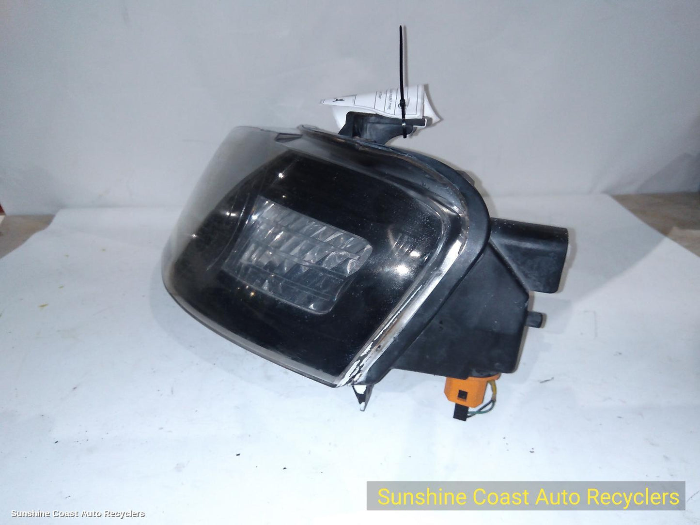2006-2010 Ford Falcon Left Headlamp