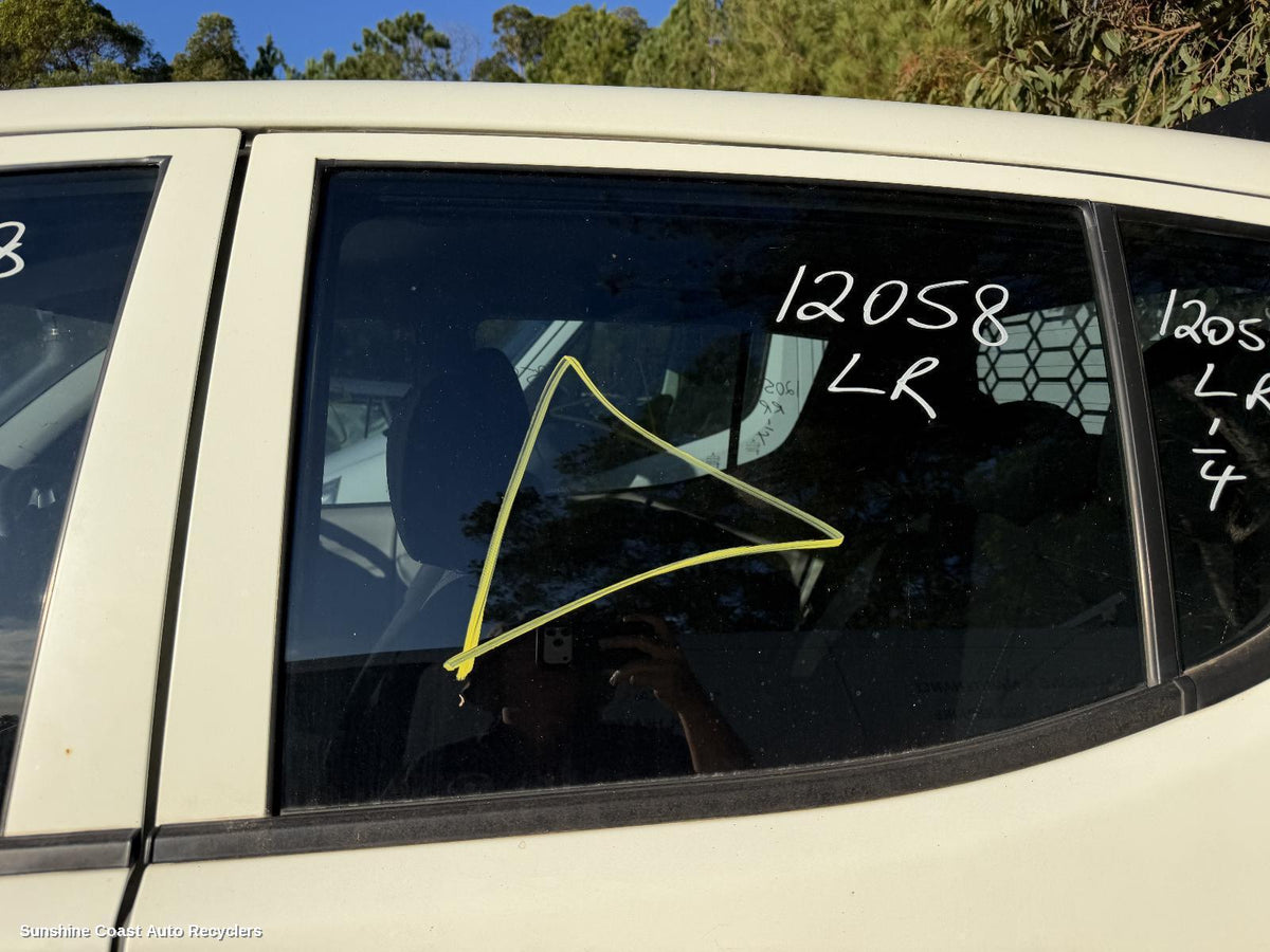 2006-2015 Mitsubishi Triton Left Rear Door Window