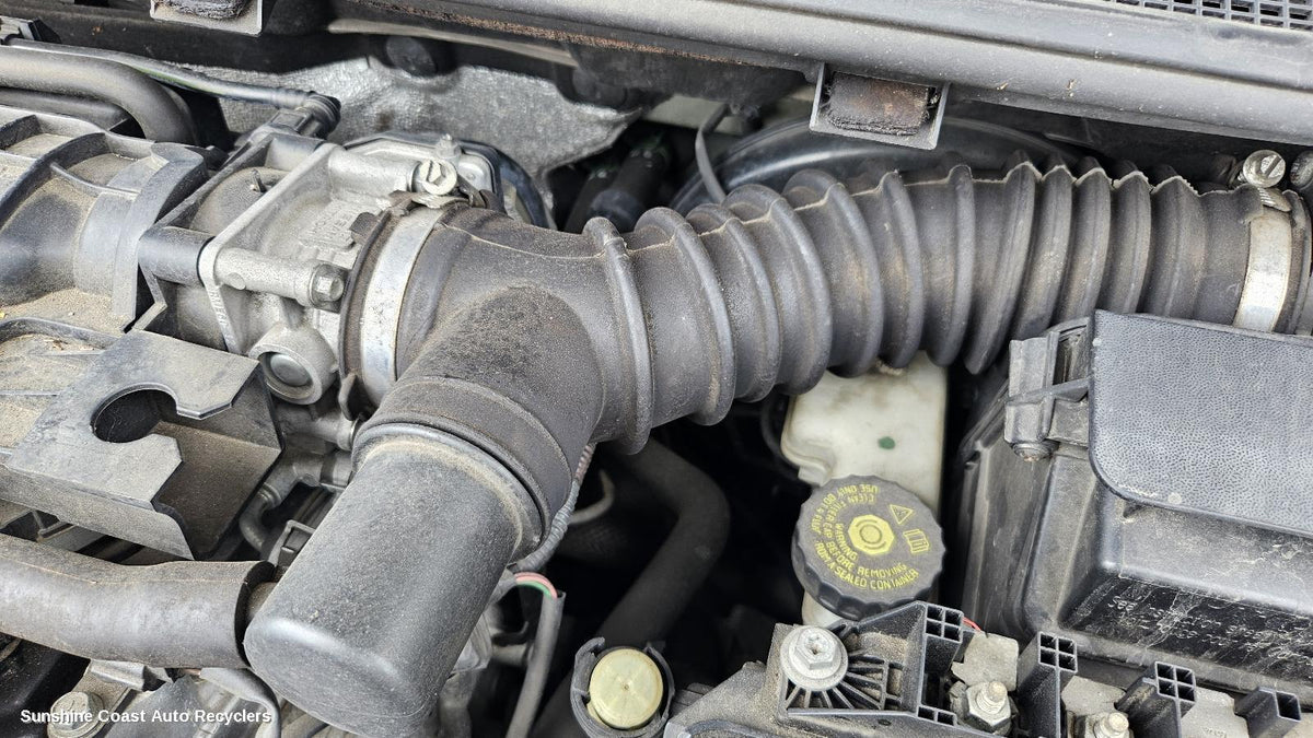 2010-2016 Renault Megane Air Cleaner Duct Hos
