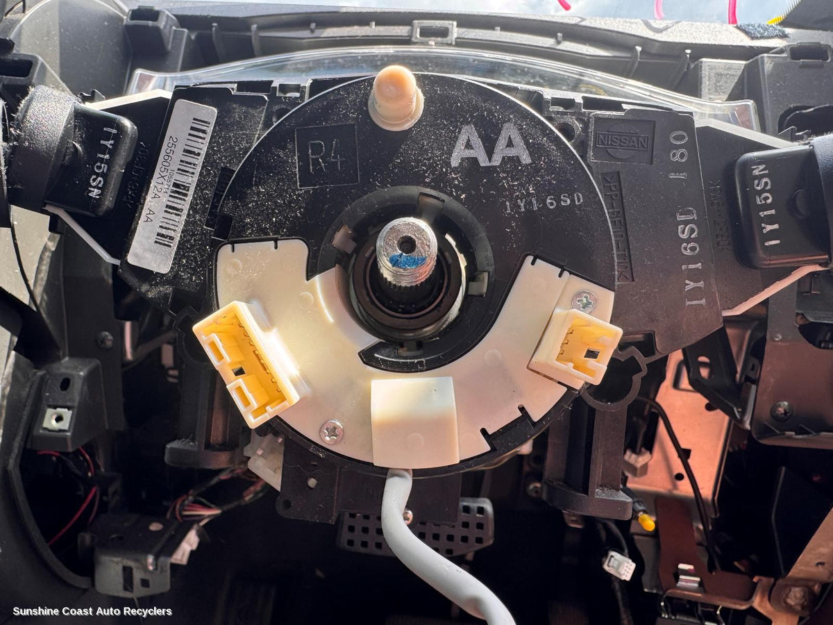 2005-2015 Nissan Navara Airbag Module Sensor