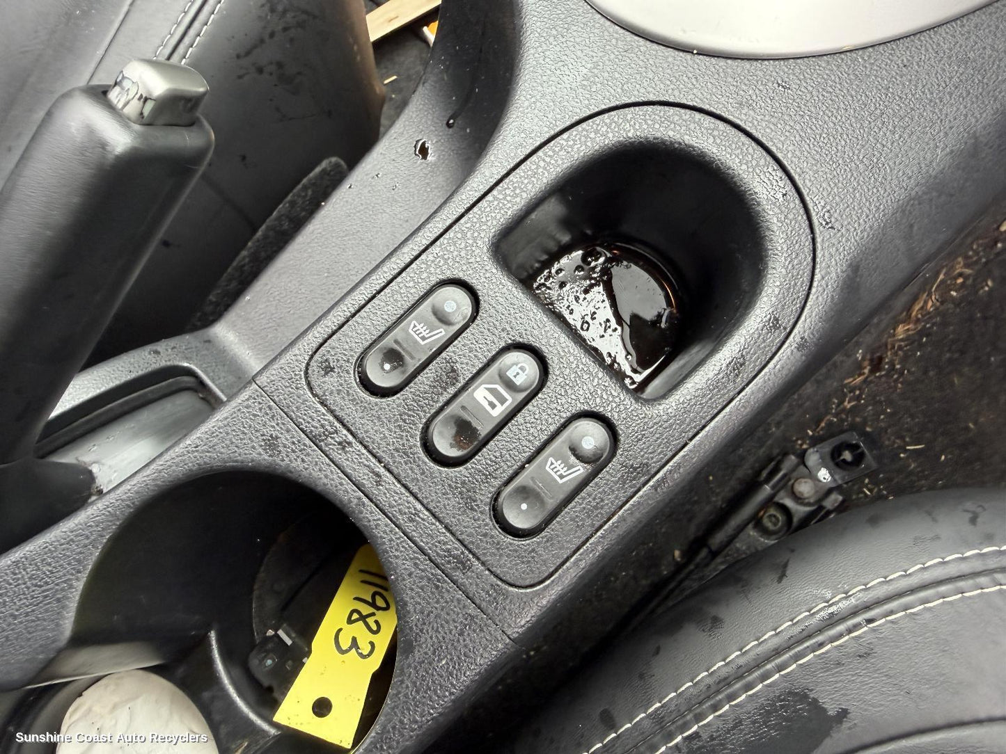 2007-2014 Nissan Dualis Misc Switch Relay