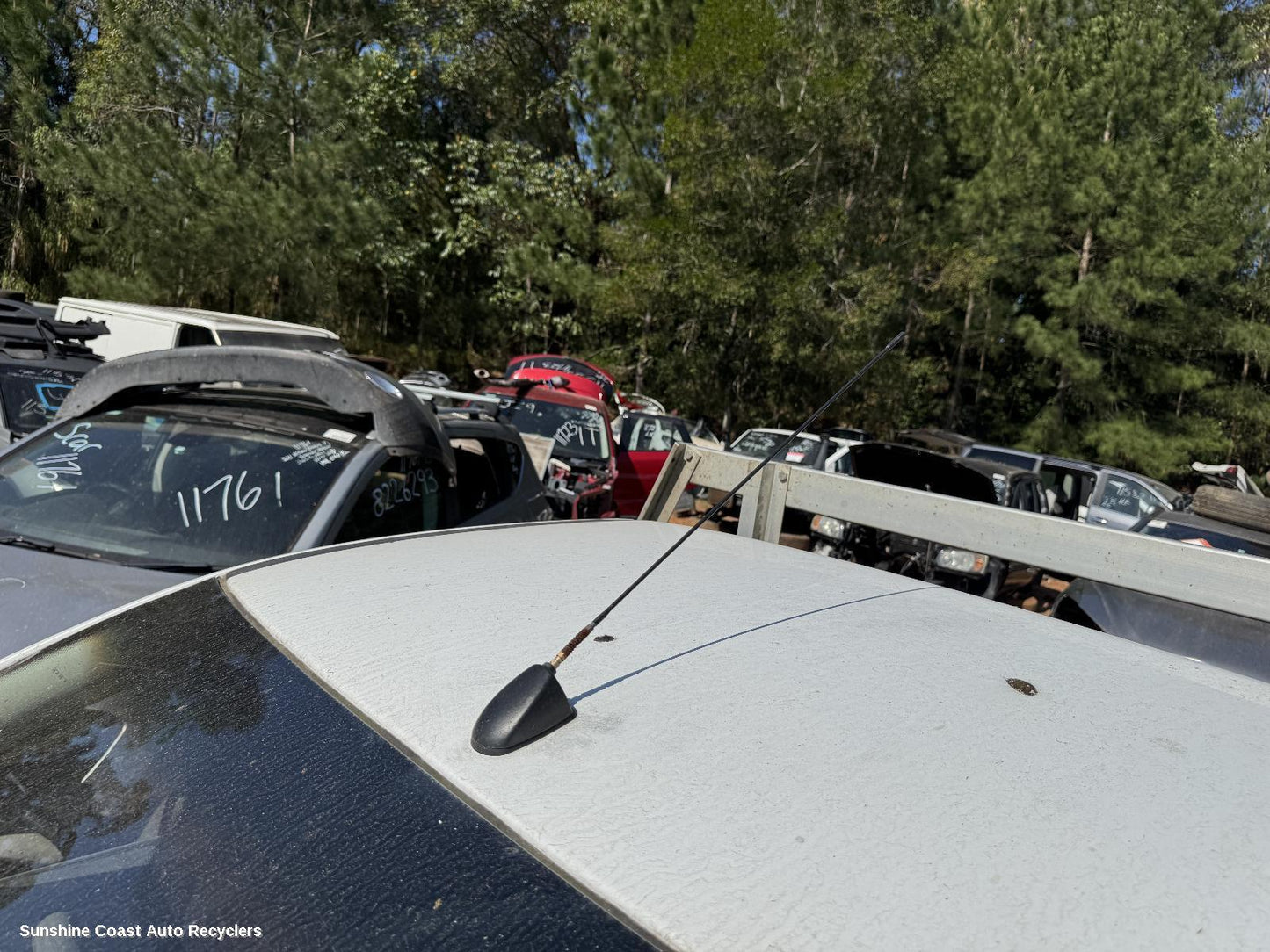 2013 Mazda Bt50 Antenna