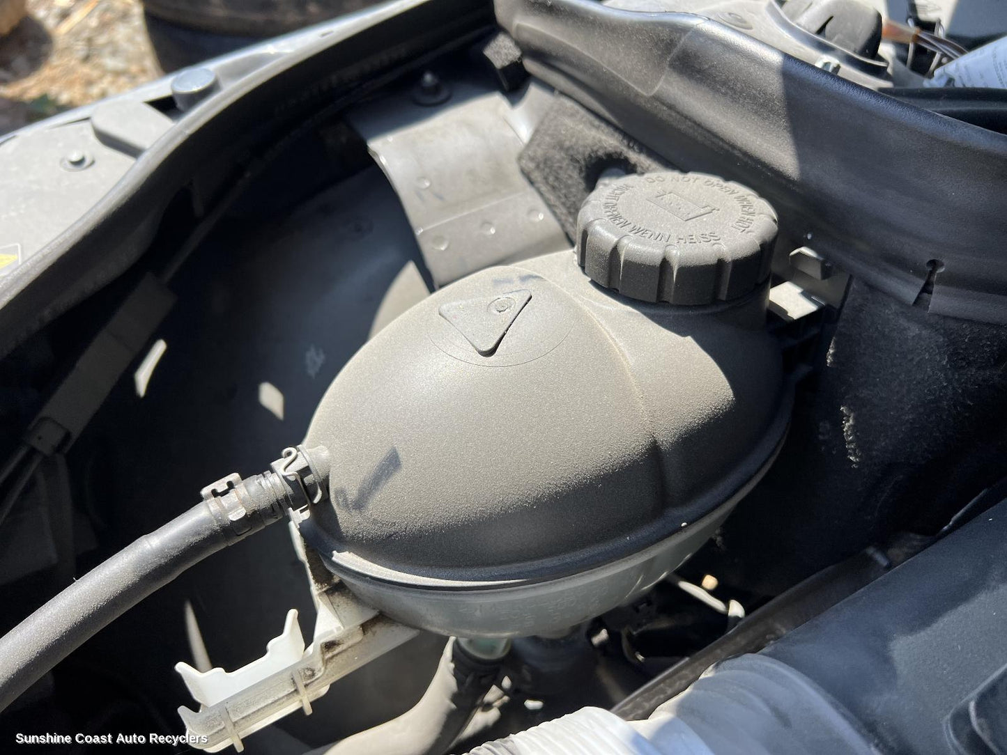 2007-2015 Mercedes C Class Overflow Bottle