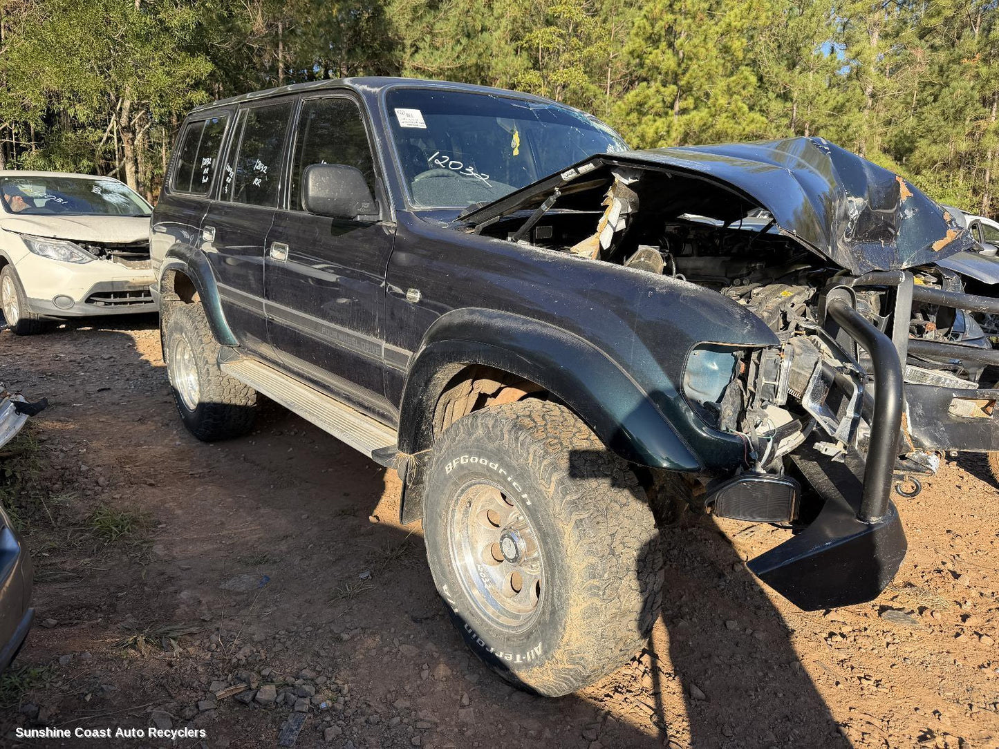 1995-1998 Toyota Landcruiser Right Guard