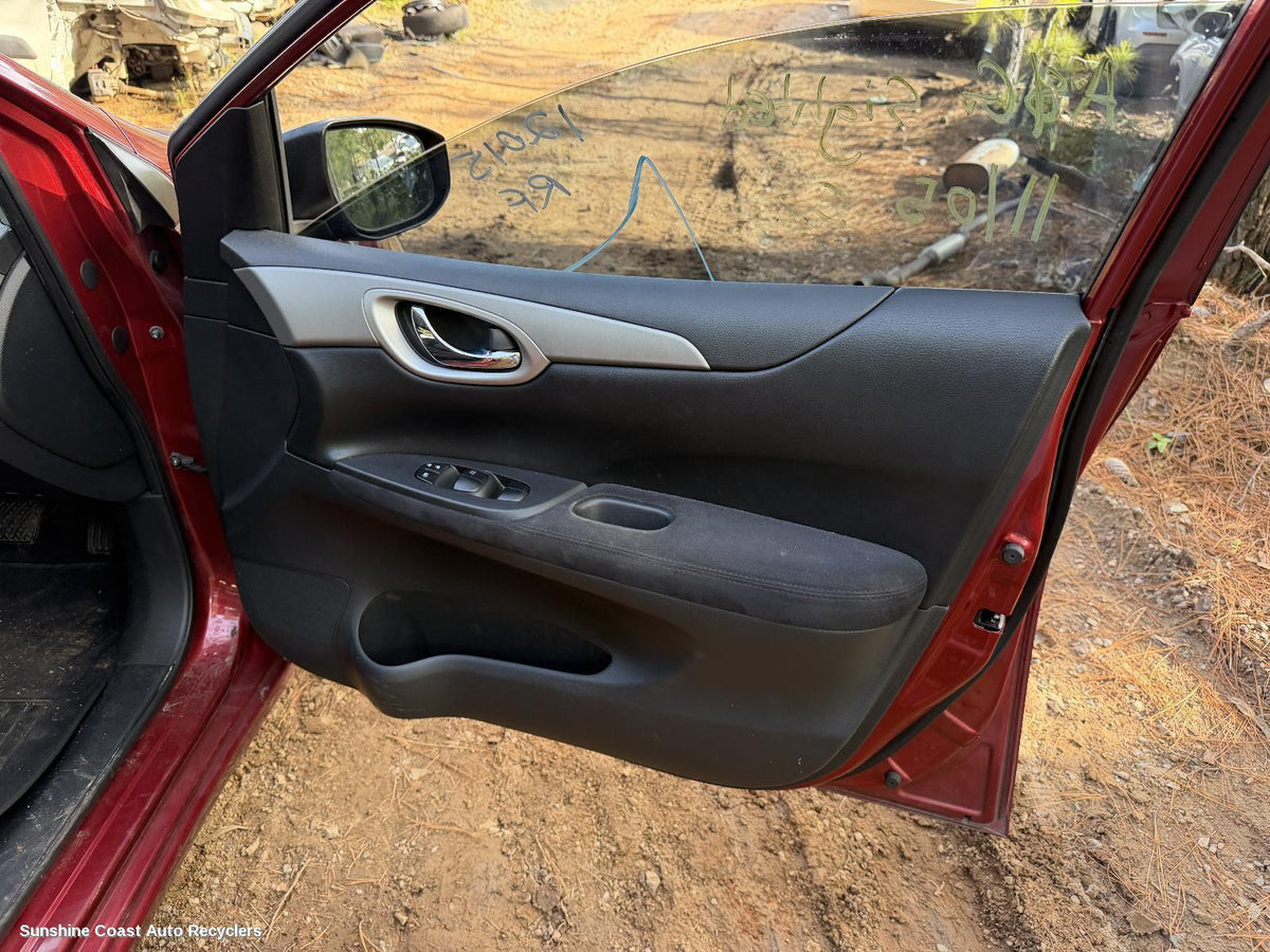 2013-2016 Nissan Pulsar Right Front Window Reg Motor
