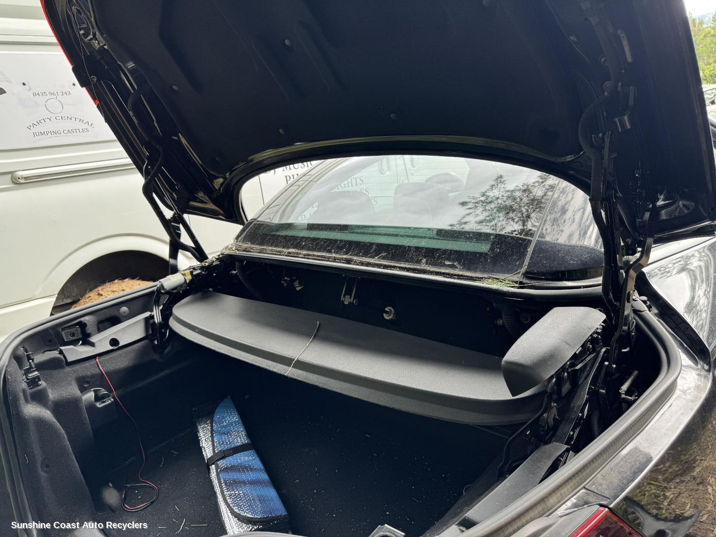 2011 Renault Megane Bootlid Tgate Hinge