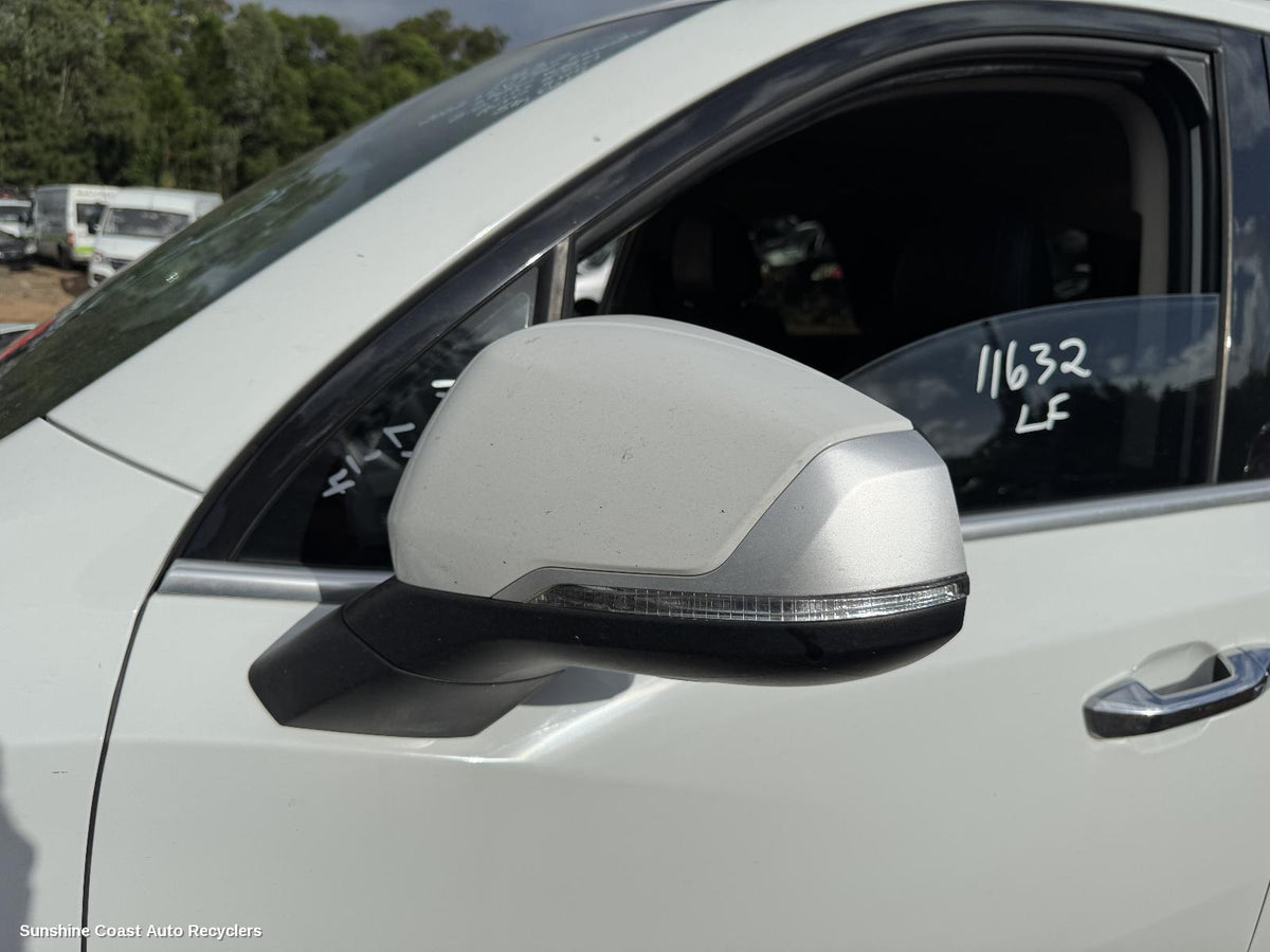 2017-2024 Ldv D90 Left Door Mirror
