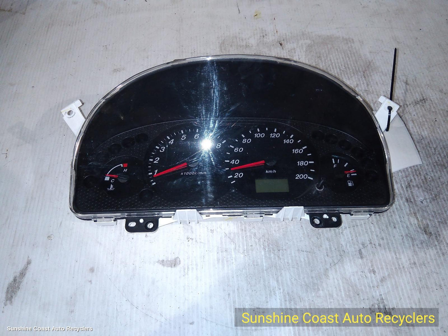 2001 Mazda Tribute Instrument Cluster