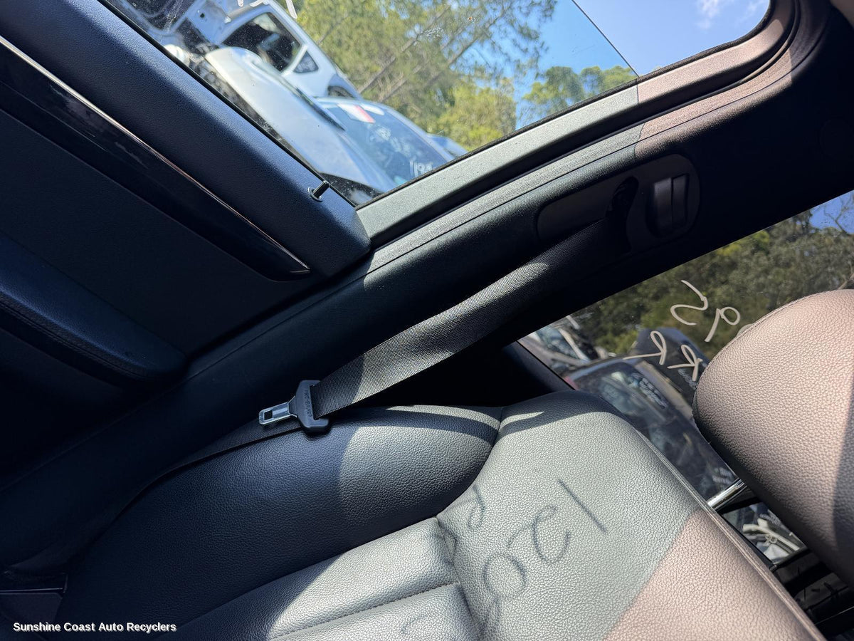 2006-2010 Mercedes R Class Seatbelt Stalk