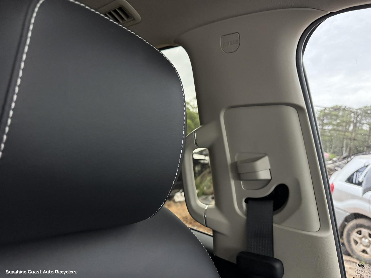 2022 Ldv D90 Grab Handle