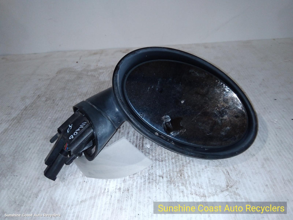 2001-2006 Mini Cooper Right Door Mirror