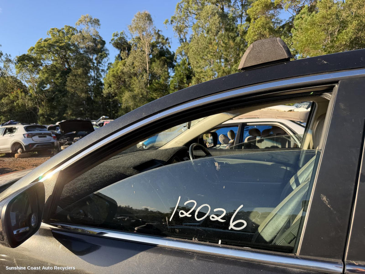 2007-2015 Mazda Cx9 Left Front Door Window