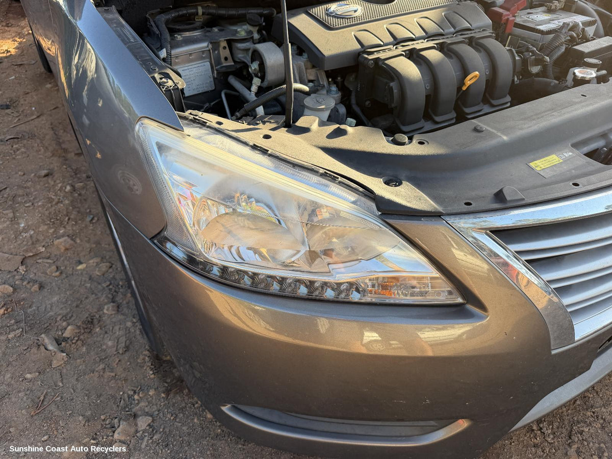 2012-2017 Nissan Pulsar Right Headlamp
