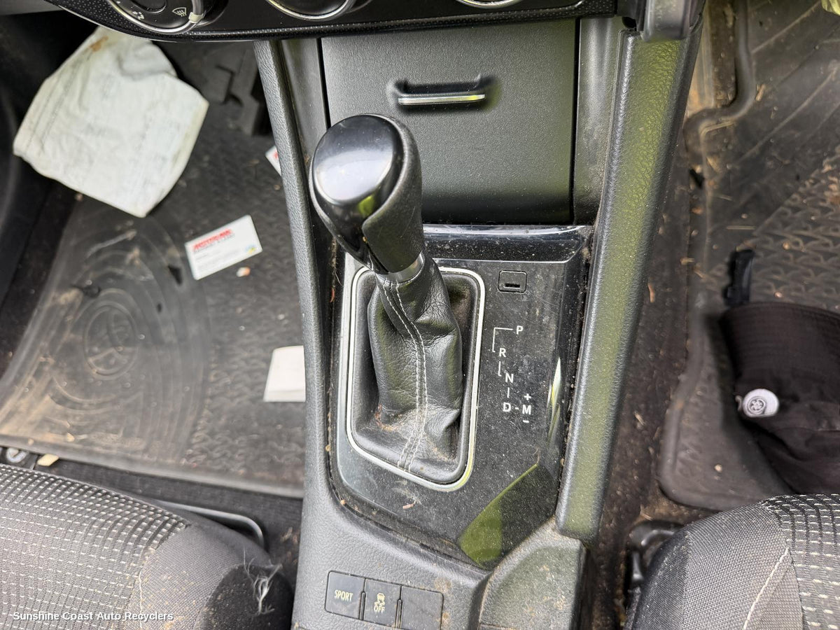 2012-2018 Toyota Corolla Gear Stick Shifter