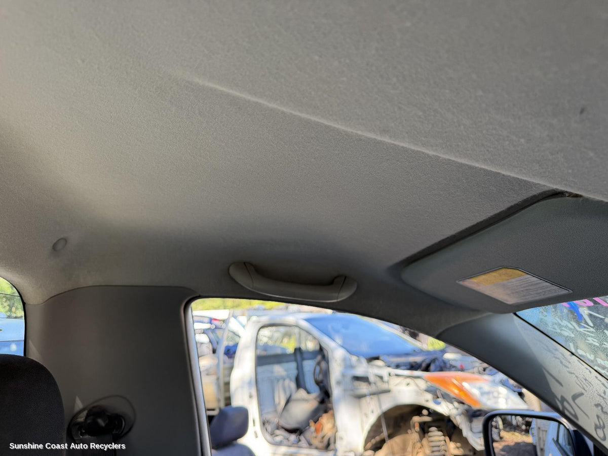 2009-2015 Mitsubishi Triton Grab Handle
