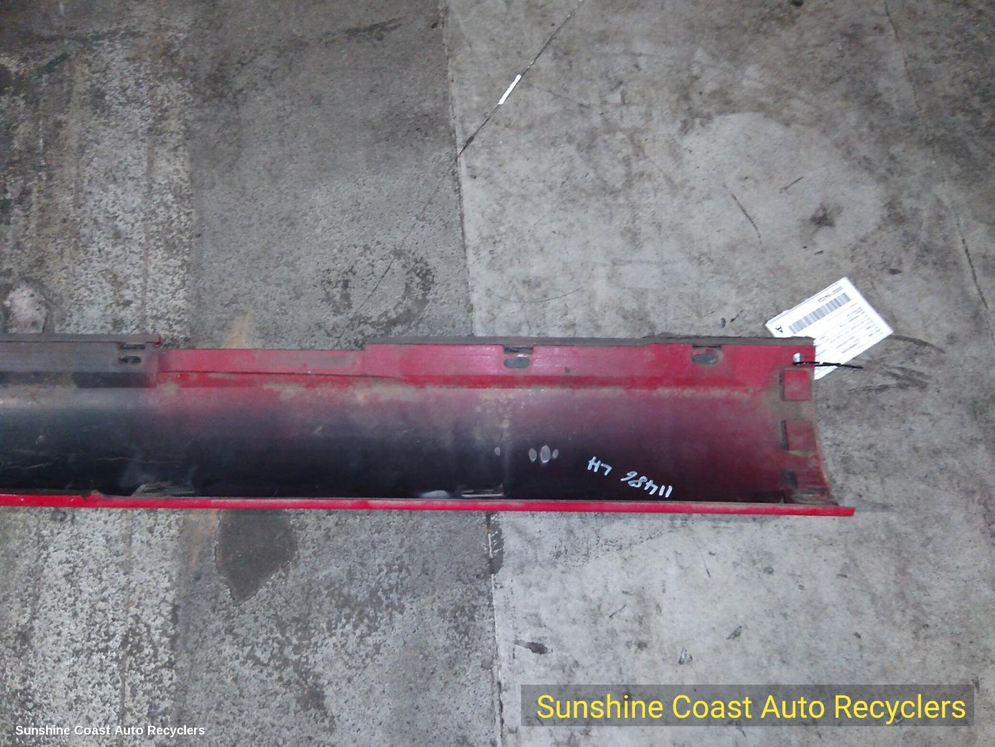 2003 Holden Commodore Side Step Skirt