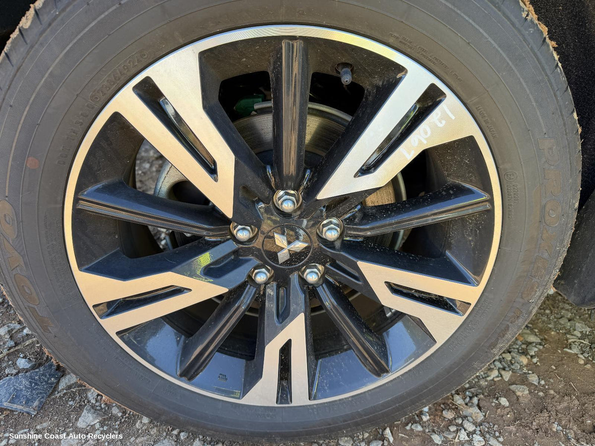 2020-2026 Mitsubishi Eclipse Cross Wheel Mag