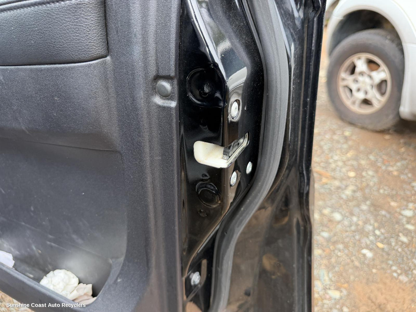 2006-2021 Mitsubishi Pajero Door Boot Gate Lock