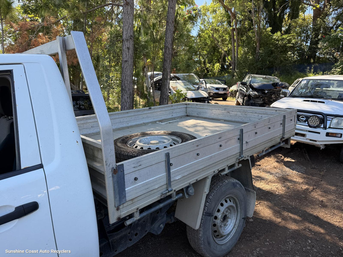 1980-2015 Mitsubishi Triton Ute Back