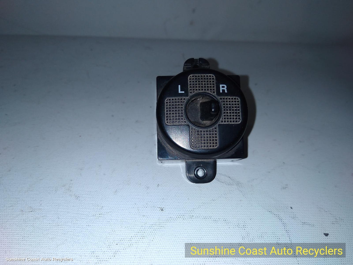 2000-2005 Kia Rio Misc Switch Relay