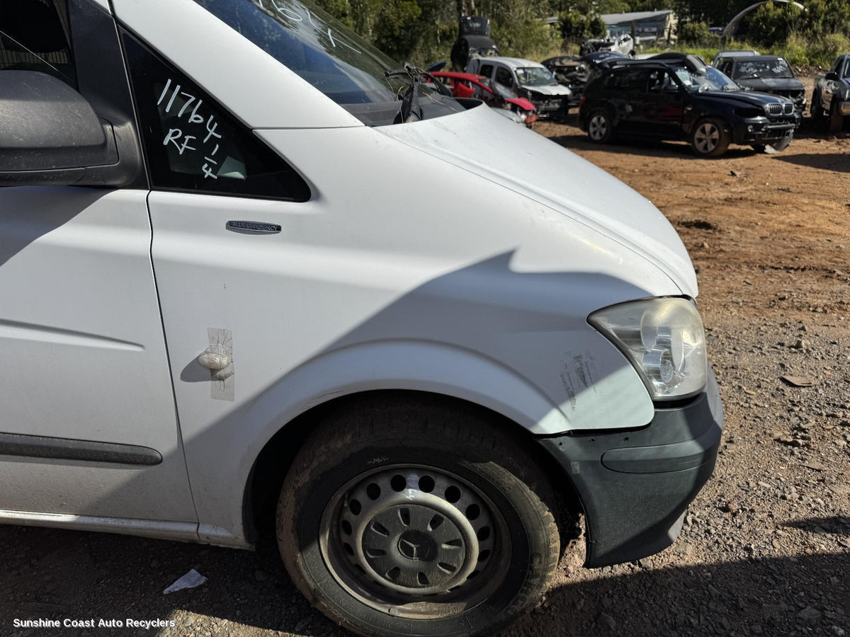2004-2015 Mercedes Vito Right Indicator Fog Side