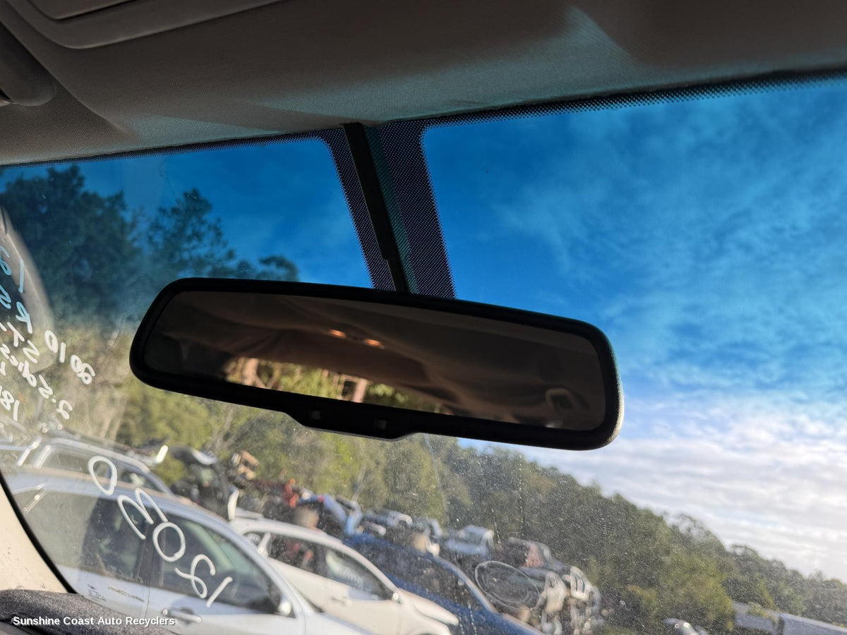 2005-2013 Nissan Pathfinder Interior Mirror