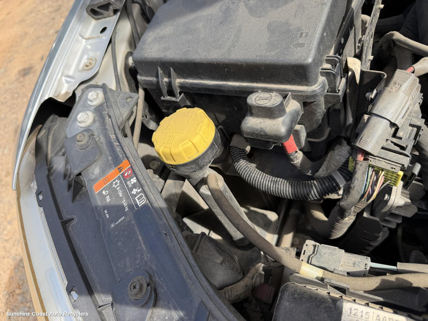 2006-2017 Holden Commodore Overflow Bottle