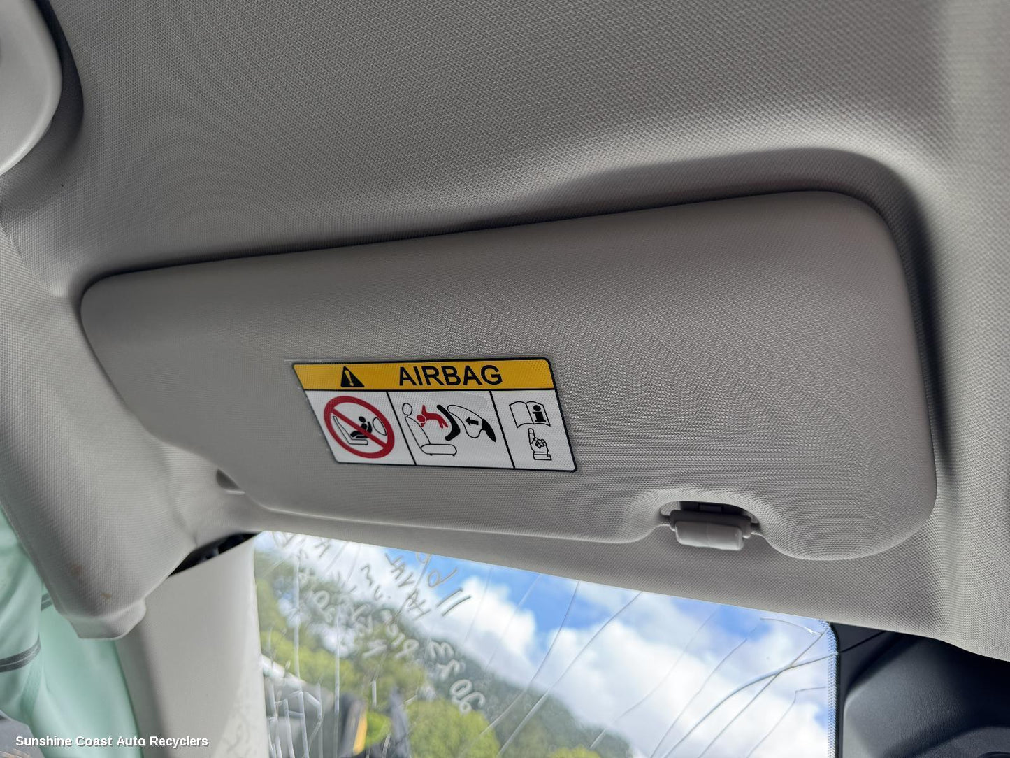 2023 Haval Jolion Sunvisor