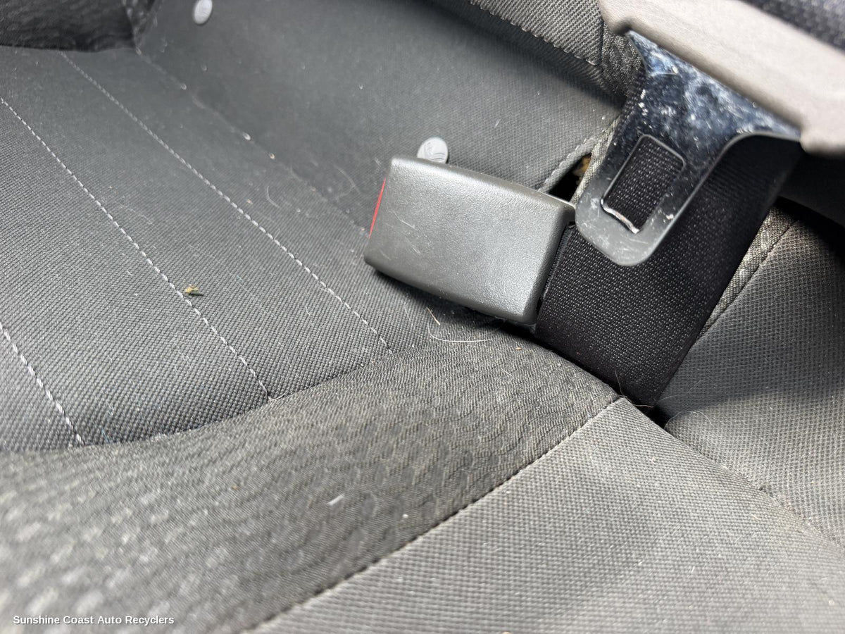 2008-2015 Nissan Navara Seatbelt Stalk