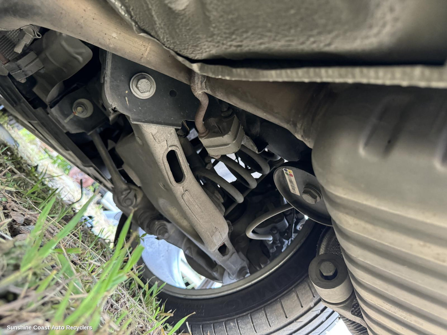 2015 Jaguar Xe Right Driveshaft
