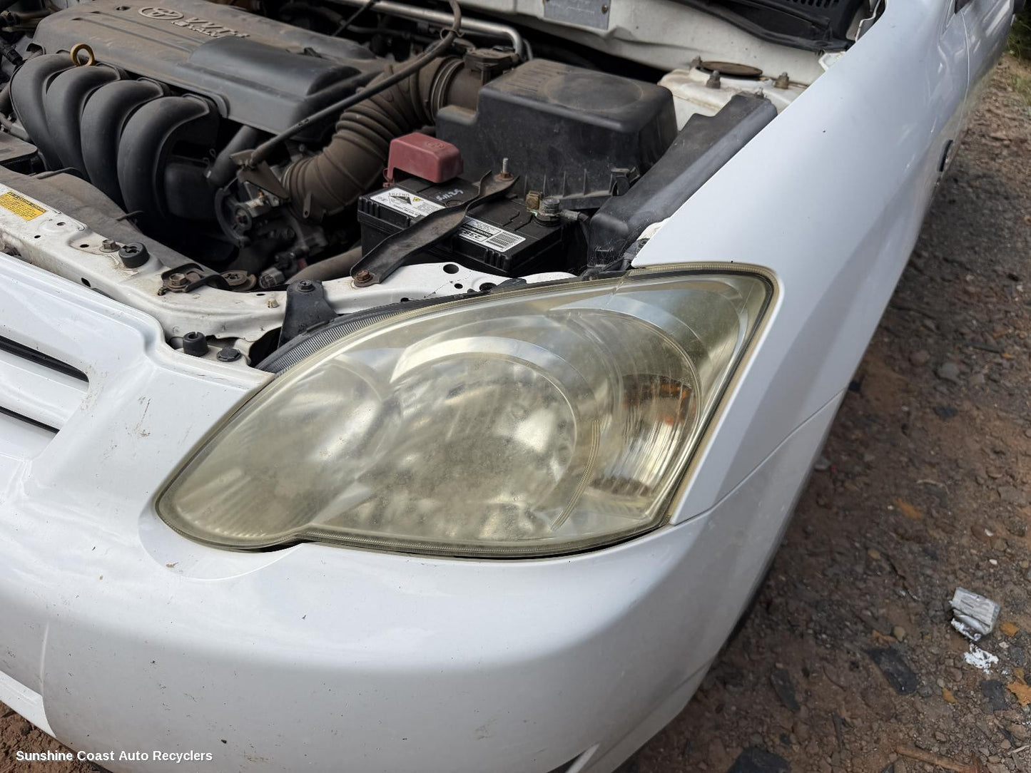 2004-2007 Toyota Corolla Left Headlamp