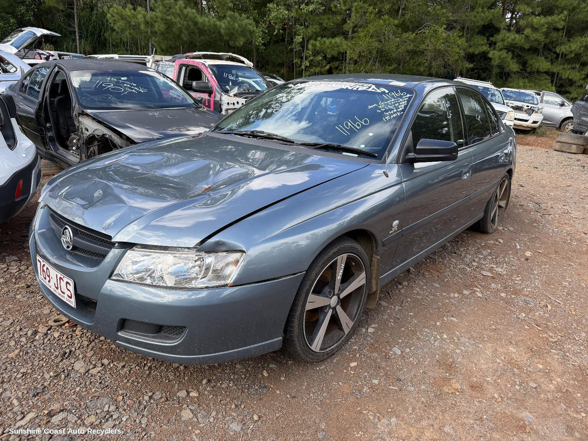 2004-2007 Holden Commodore Owners Handbook