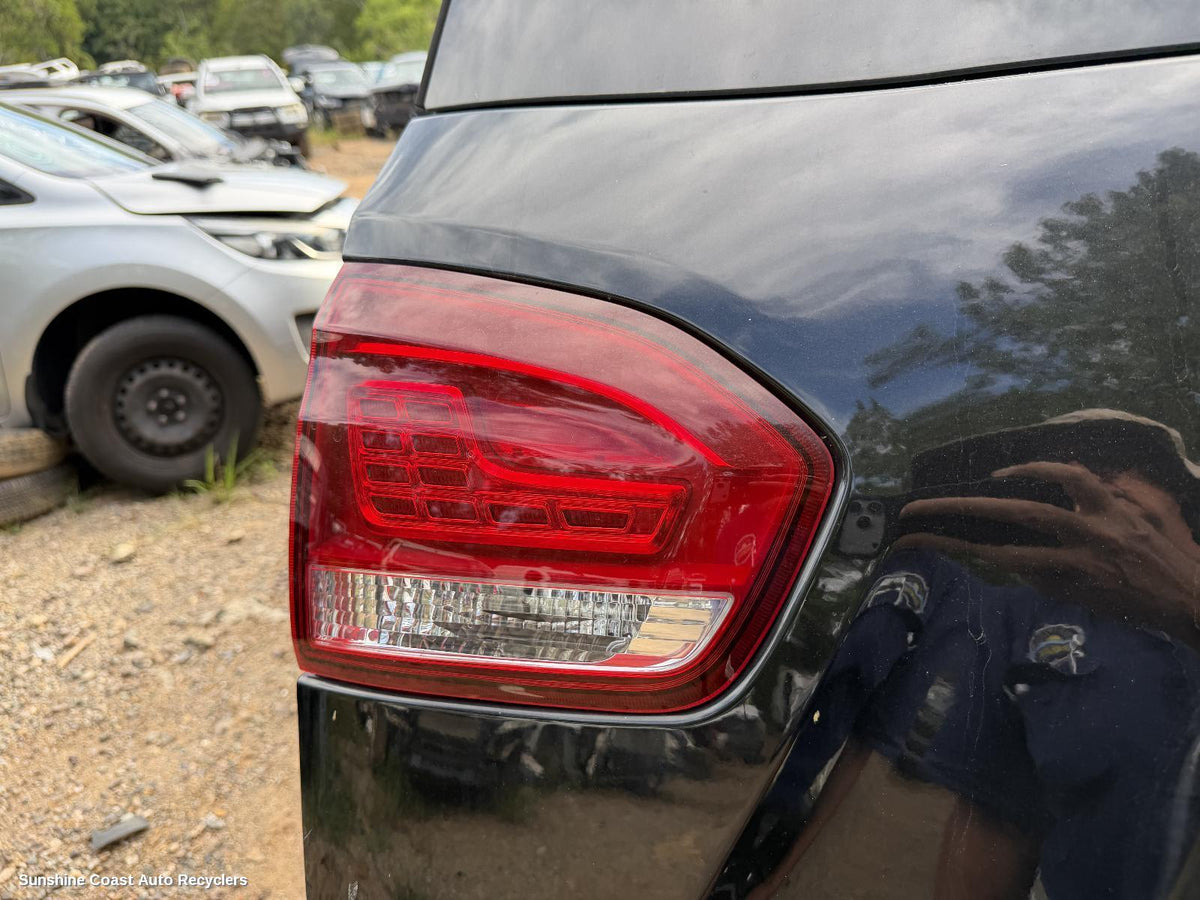 2015-2022 Ldv G10 Rear Garnish