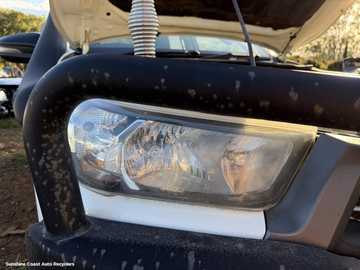 2020-2025 Toyota Hilux Right Headlamp