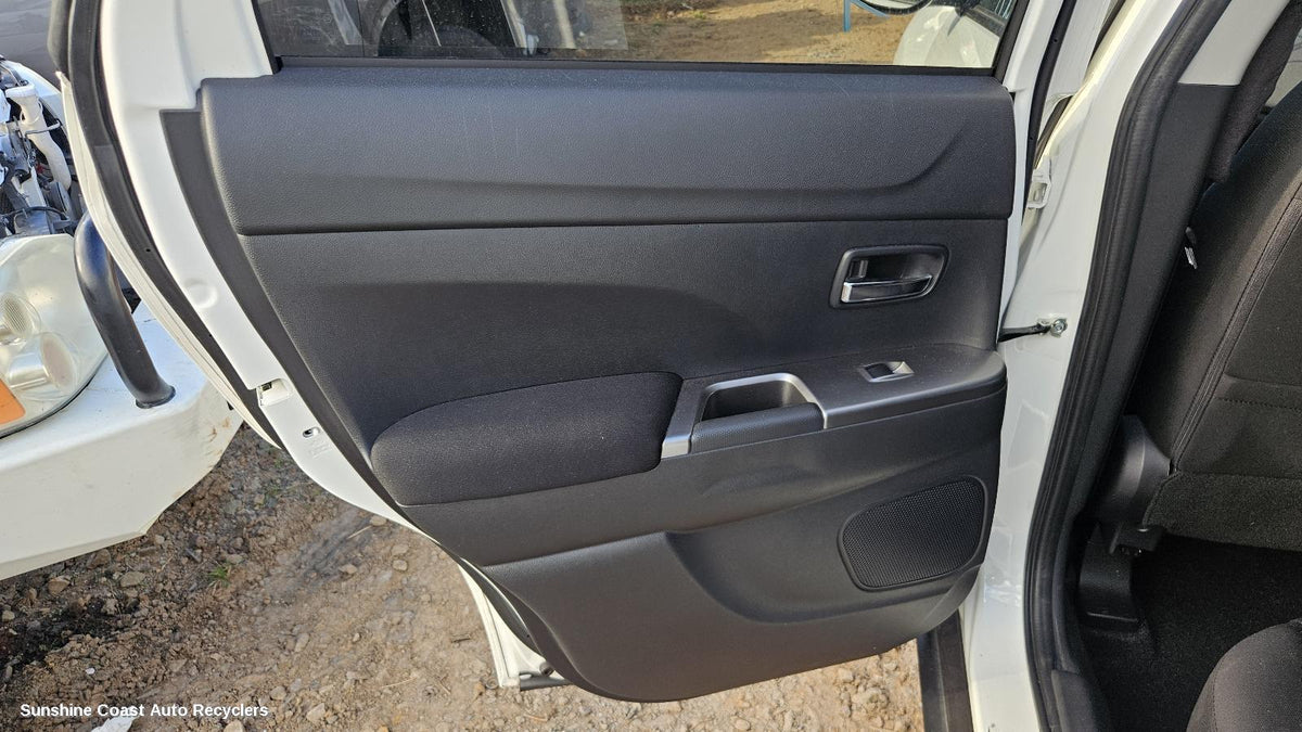 2010-2024 Mitsubishi Asx Door Trim