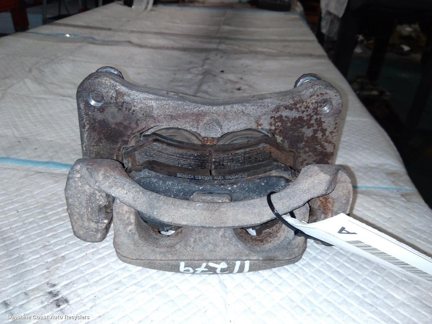2008 Mitsubishi Pajero Caliper