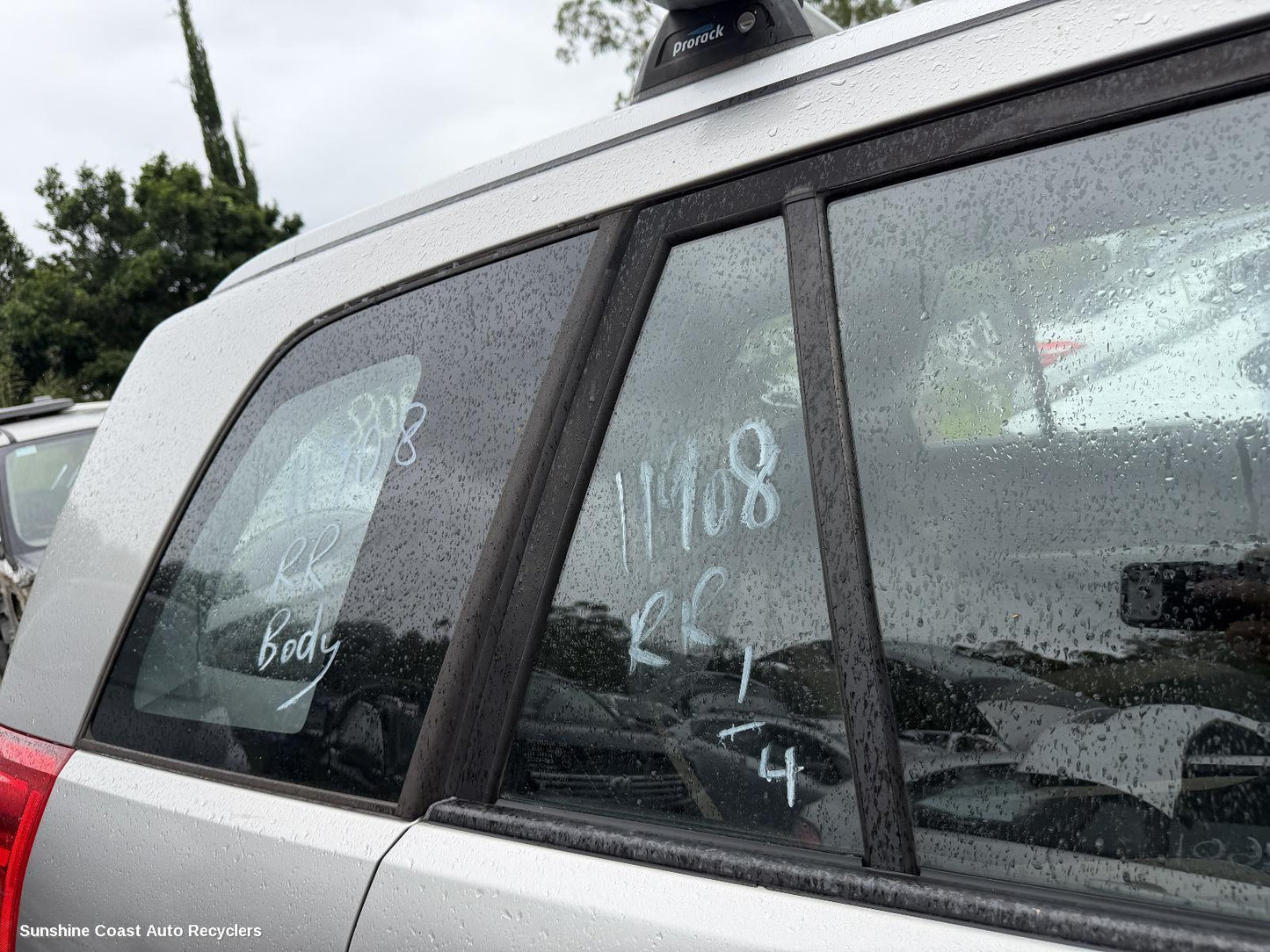 2015 Suzuki Vitara Right Rear 1 4 Door Glass