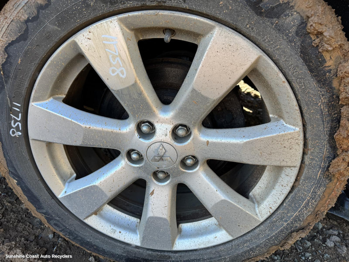 2009-2012 Mitsubishi Outlander Transfer Case