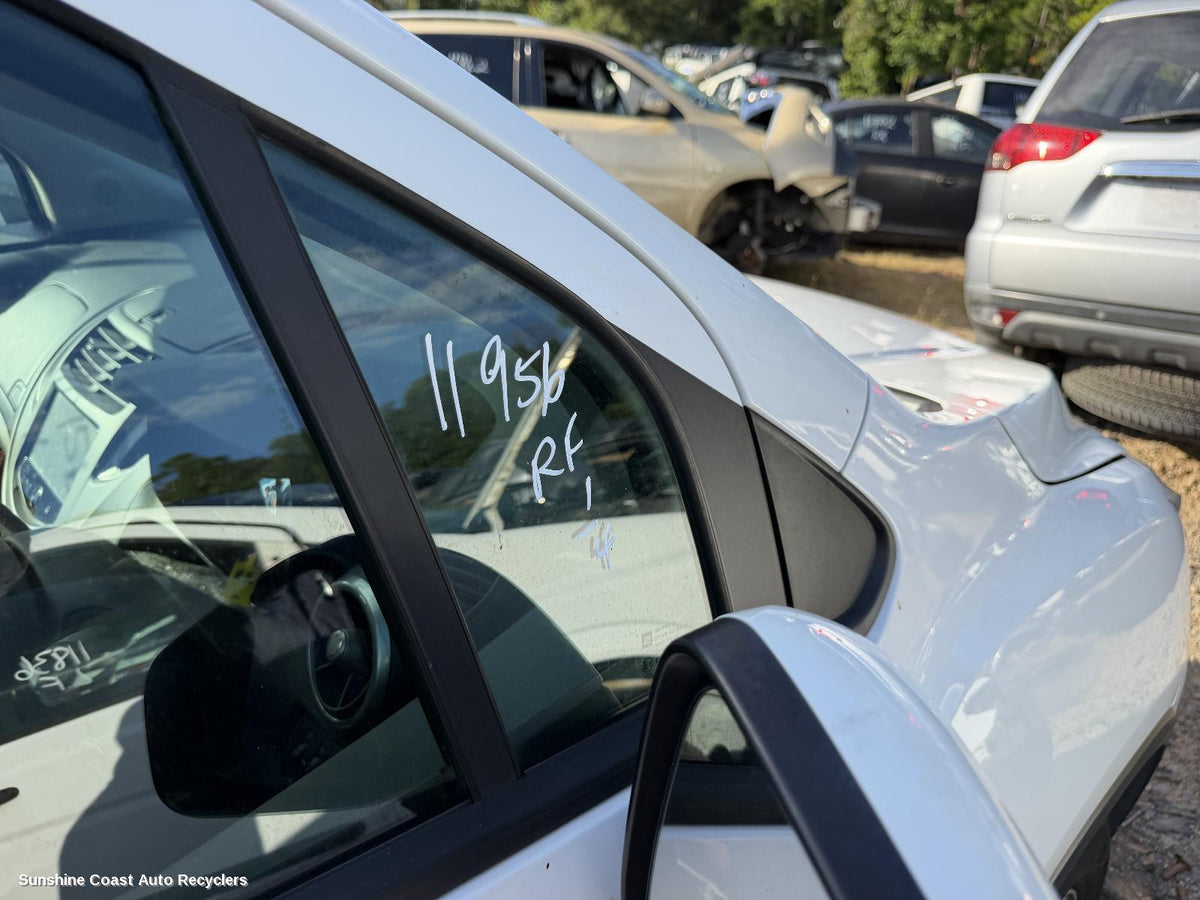 2013-2020 Holden Trax Right Front 1 4 Door Glass