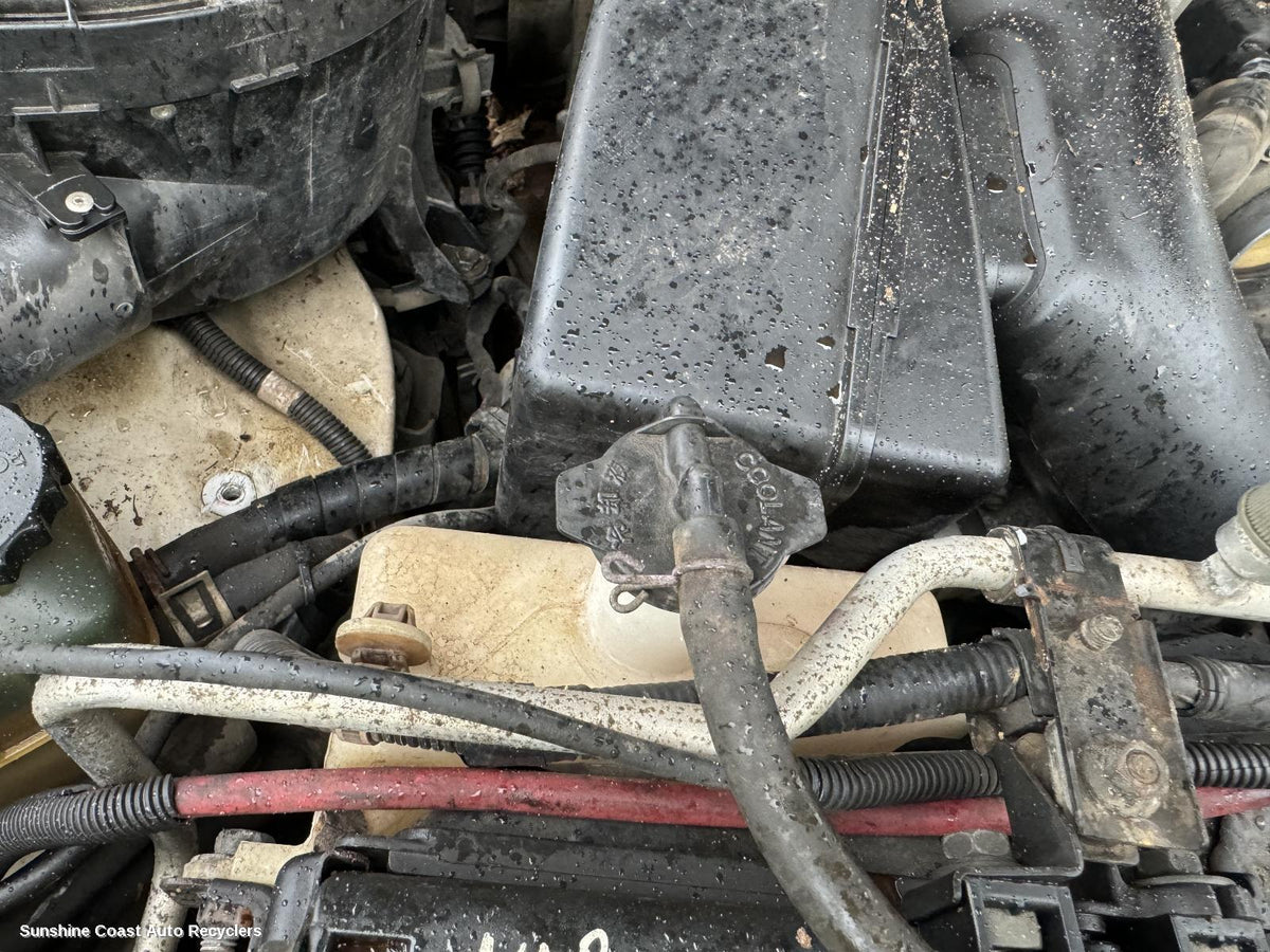 1998-2007 Toyota Landcruiser Overflow Bottle