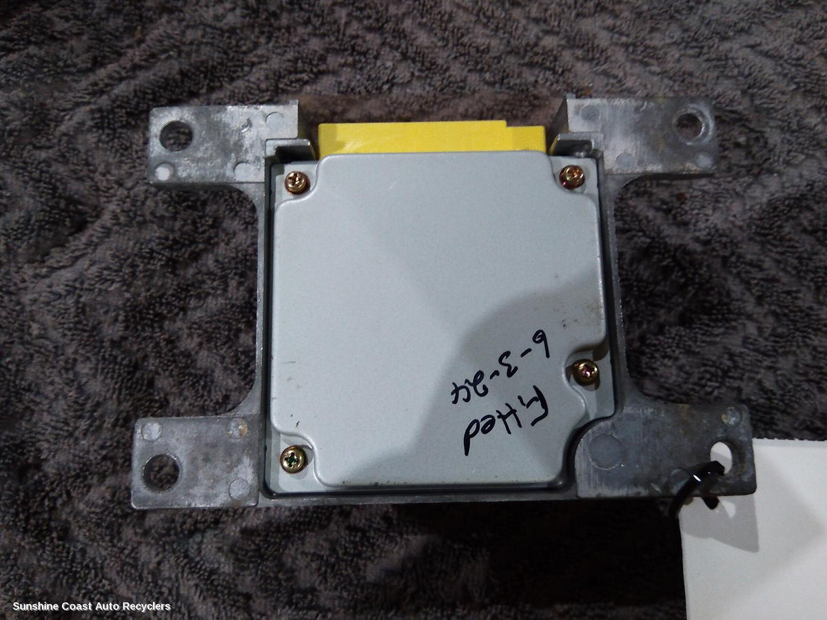 2002-2006 Mitsubishi Pajero Airbag Module Sensor