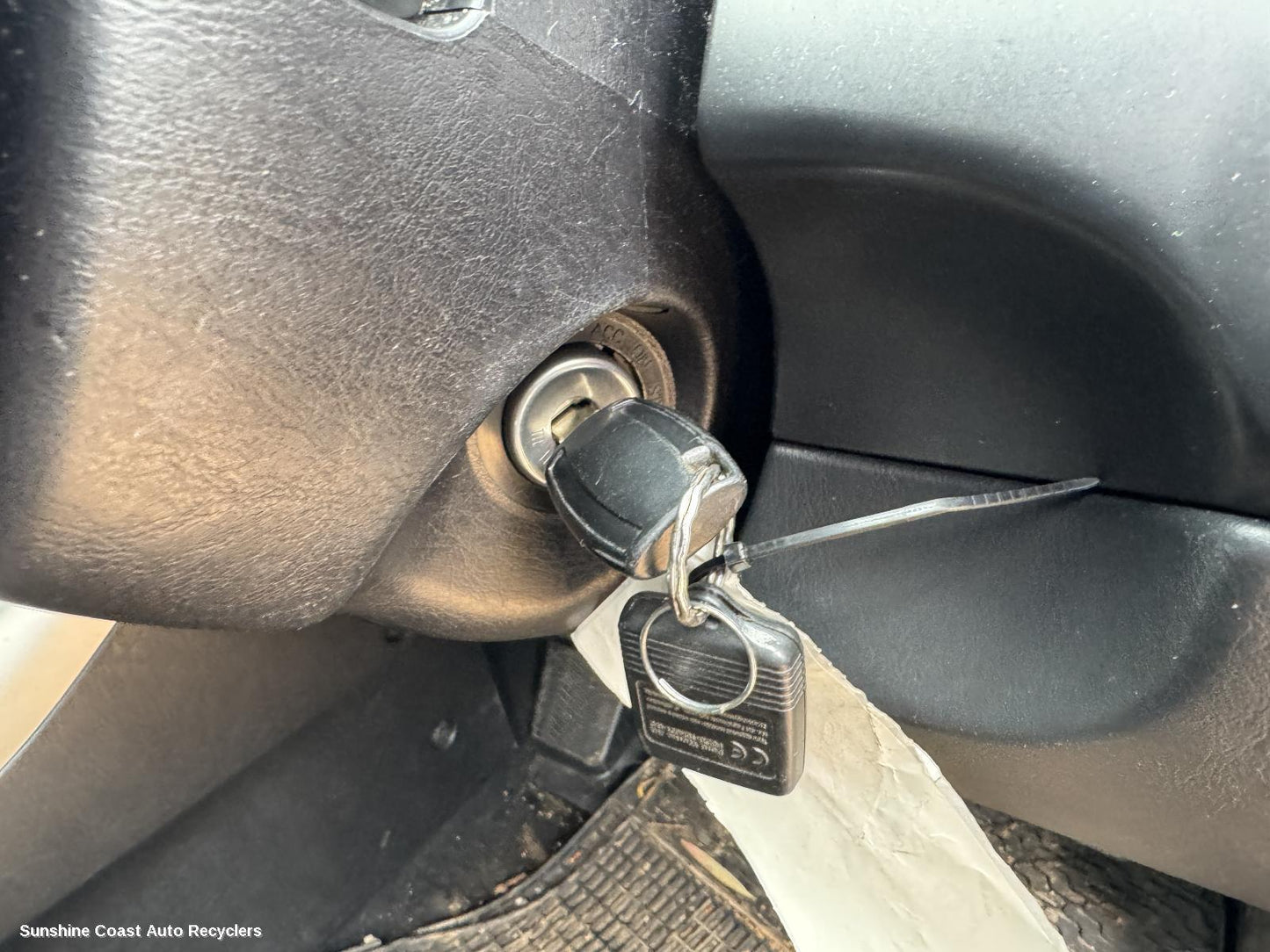 2007 Ford Escape Ignition W  Key